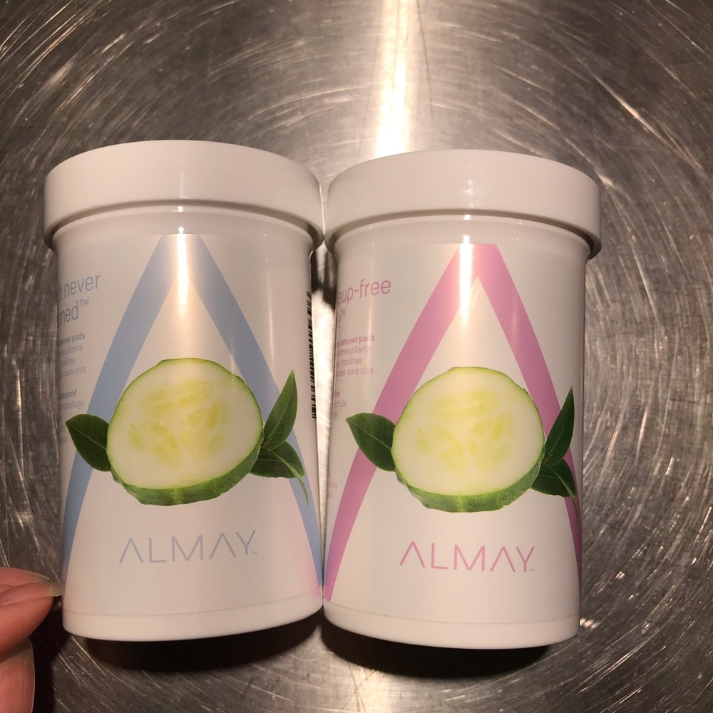 ALMAY. Eye makeup remover pads